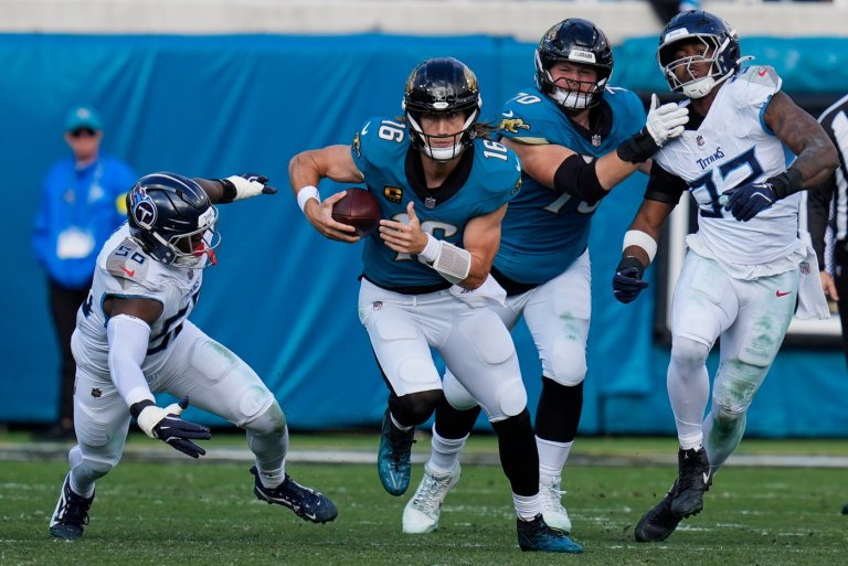 Streaking Jaguars clinch AFC South title with a 41-7 drubbing of Titans | iNFOnews.ca