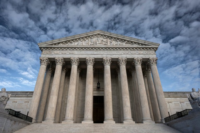 Supreme Court intervenes in dispute over Kentucky church's plan to build shrine on residential land | iNFOnews.ca