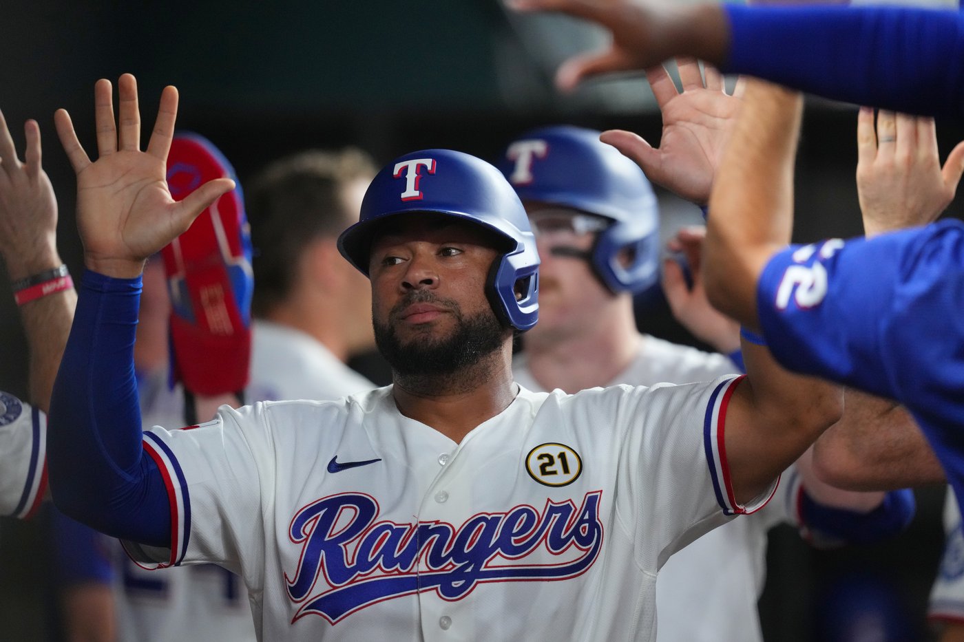 Jacob deGrom strikes out 8 to lead Rangers over Red Sox 4-2 in series between playoff contenders | iNFOnews.ca Jacob deGrom strikes out 8 to lead Rangers over Red Sox 4-2 in series between playoff contenders | iNFOnews.ca