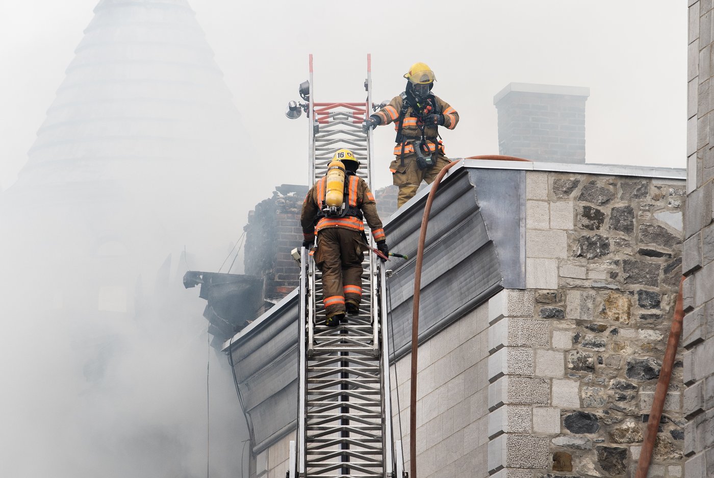 'Where is the justice?' No charges three years after Old Montreal fire killed seven | iNFOnews.ca