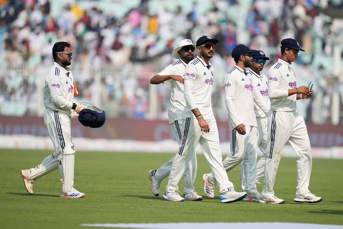 Bumrah shines as India skittles South Africa for 159 on Day 1 of Kolkata test | iNFOnews.ca Bumrah shines as India skittles South Africa for 159 on Day 1 of Kolkata test | iNFOnews.ca
