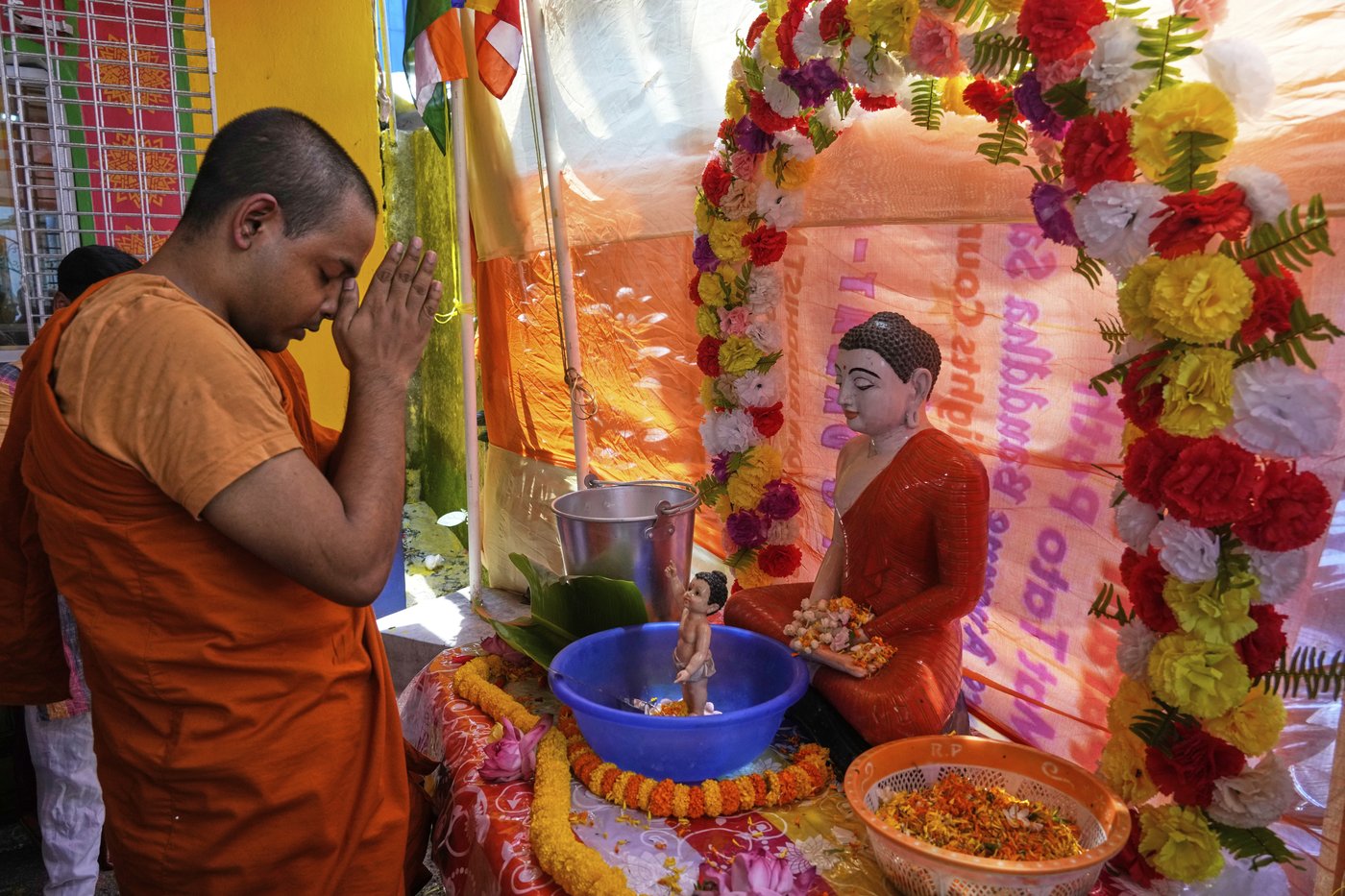 PHOTO COLLECTION: Buddha Birthday | iNFOnews.ca