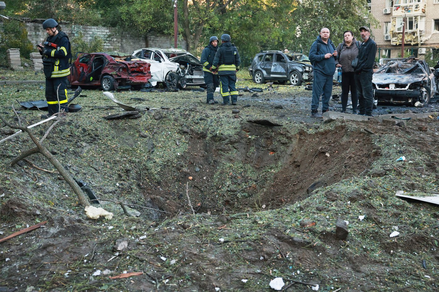 Russian strikes across Ukraine kill 3 people as Kyiv struggles to counter escalating attacks | iNFOnews.ca Russian strikes across Ukraine kill 3 people as Kyiv struggles to counter escalating attacks | iNFOnews.ca