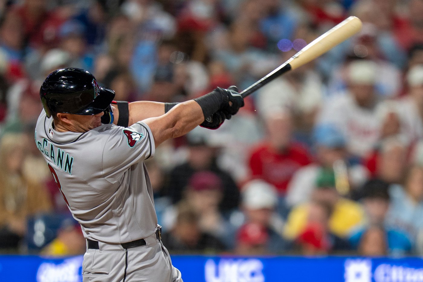 Soroka fans 10 as Sewald strands tying run, Diamondbacks edge Phillies 5-4 | iNFOnews.ca Soroka fans 10 as Sewald strands tying run, Diamondbacks edge Phillies 5-4 | iNFOnews.ca
