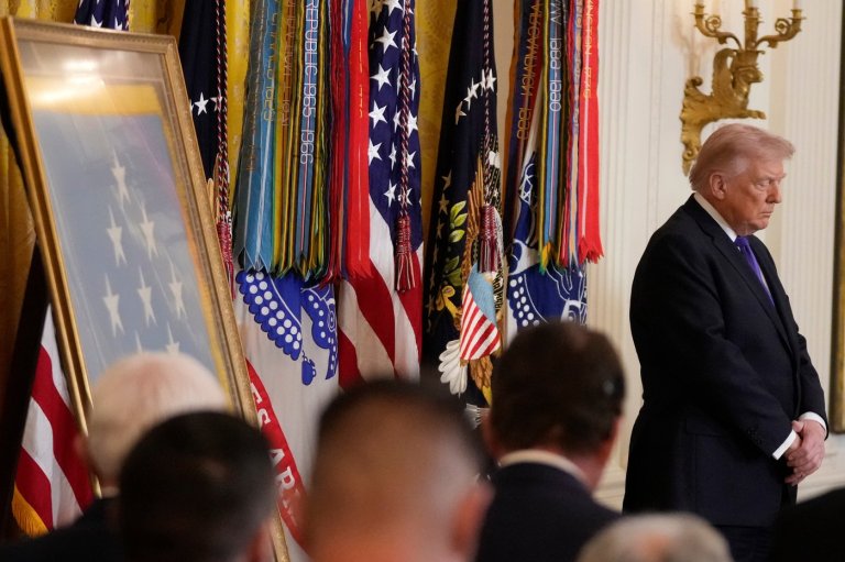 Trump awards the Medal of Honor to 3 US Army service members in a White House ceremony | iNFOnews.ca