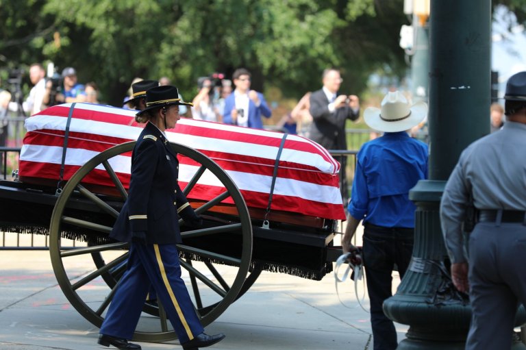 Lindsey Graham returns home one last time for his funeral in South Carolina | iNFOnews.ca