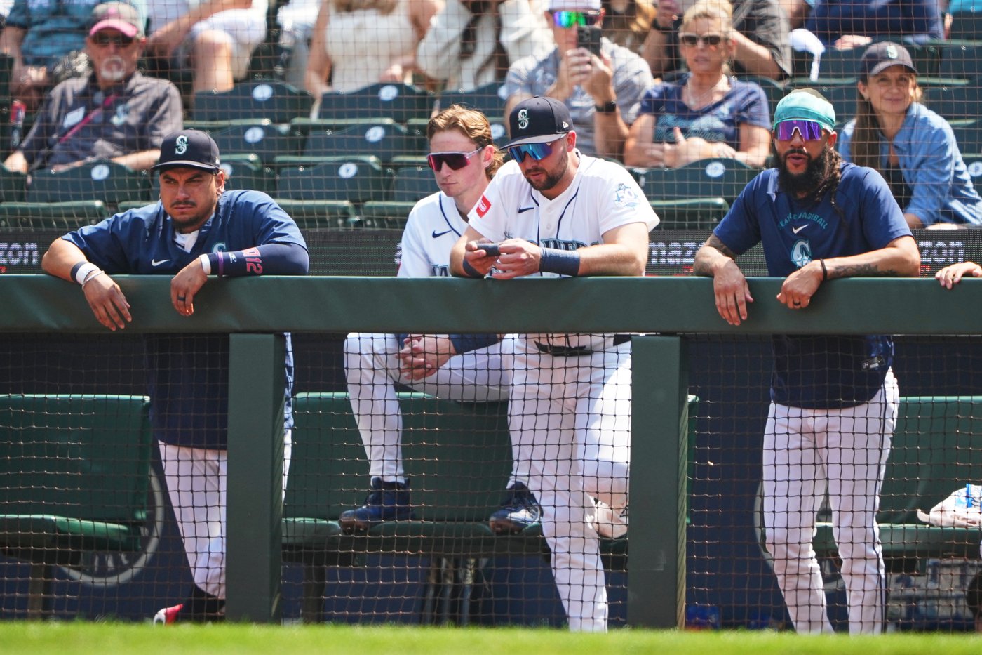 Mariners sending prized rookie shortstop Colt Emerson to minors, AP source says | iNFOnews.ca