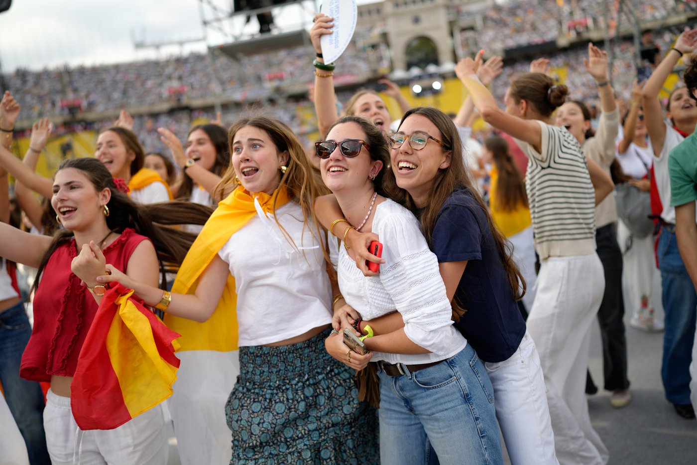 Pope Leo XIV gets caught up in Spain's great debates over soccer and language | iNFOnews.ca Pope Leo XIV gets caught up in Spain's great debates over soccer and language | iNFOnews.ca