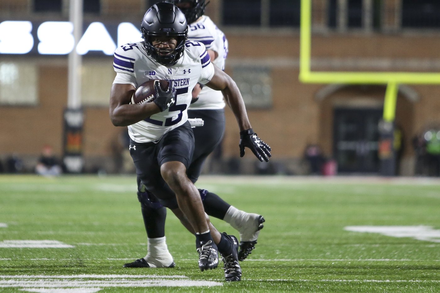 Northwestern exploits Maryland's turnovers, rolls 37-10 to earn first Big Ten victory | iNFOnews.ca Northwestern exploits Maryland's turnovers, rolls 37-10 to earn first Big Ten victory | iNFOnews.ca