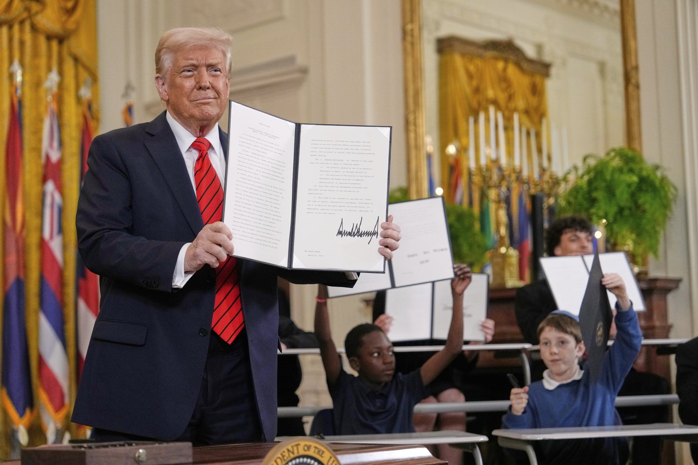 Trump orders a plan to dismantle the Education Department while keeping some core functions | iNFOnews.ca Trump orders a plan to dismantle the Education Department while keeping some core functions | iNFOnews.ca