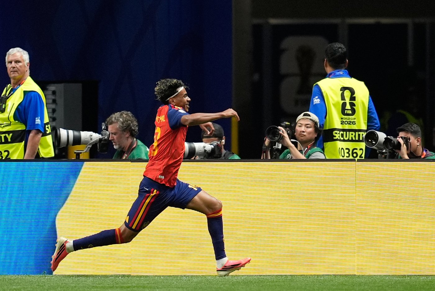 Lamine Yamal scores 10 minutes into his first World Cup start and gives Spain liftoff | iNFOnews.ca Lamine Yamal scores 10 minutes into his first World Cup start and gives Spain liftoff | iNFOnews.ca