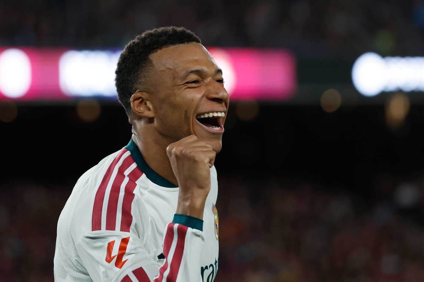 Mbappé leads Real Madrid to 2-1 win over Barcelona in clasico, Bayern back on top in Germany | iNFOnews.ca Mbappé leads Real Madrid to 2-1 win over Barcelona in clasico, Bayern back on top in Germany | iNFOnews.ca