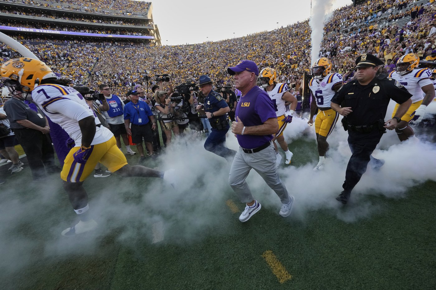 No. 3 LSU aims to tune up its offense against Southeastern Louisiana | iNFOnews.ca
