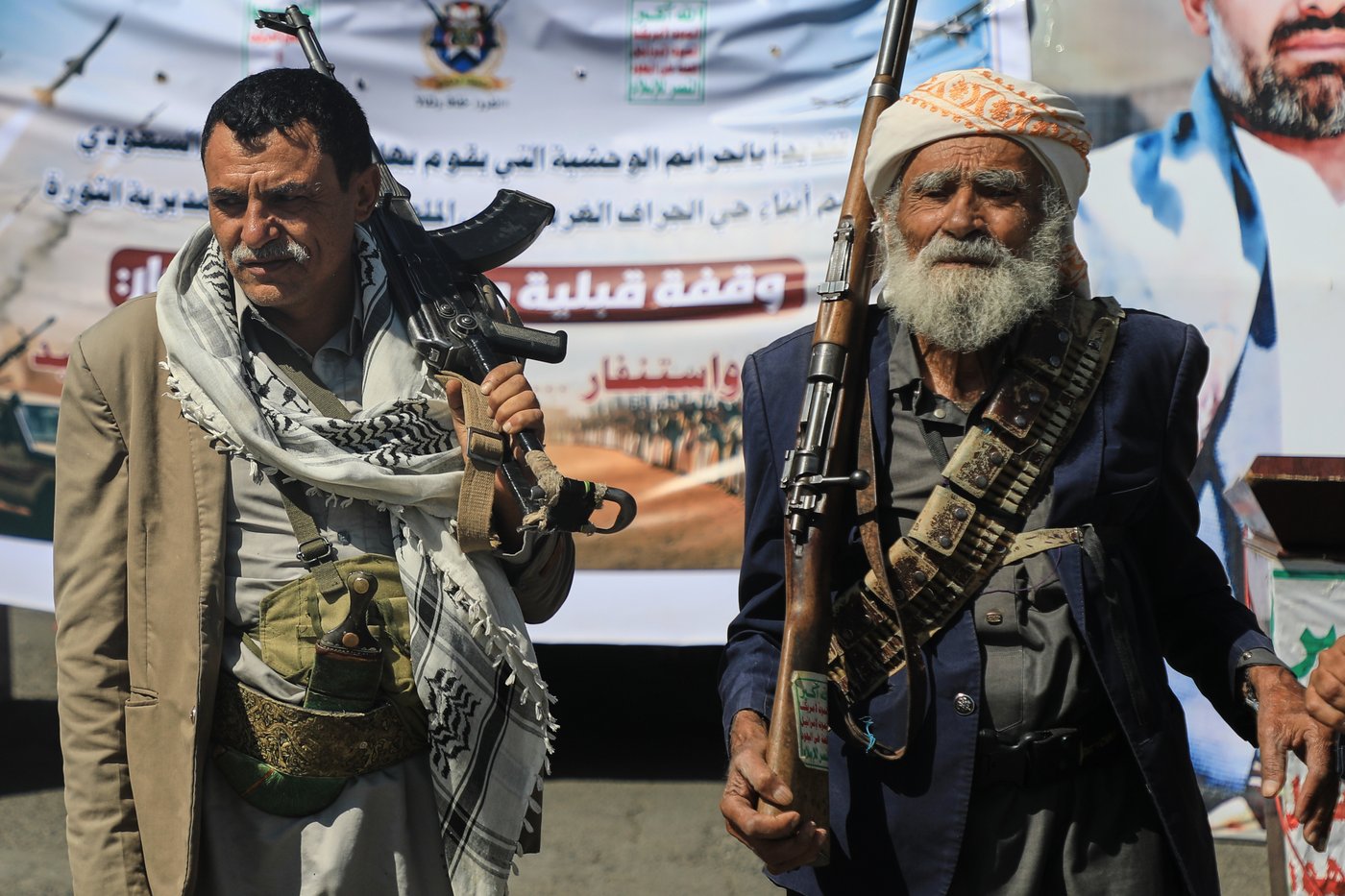 Attacks on Saudi airports claimed by Houthi rebels kill 3 people, officials say | iNFOnews.ca