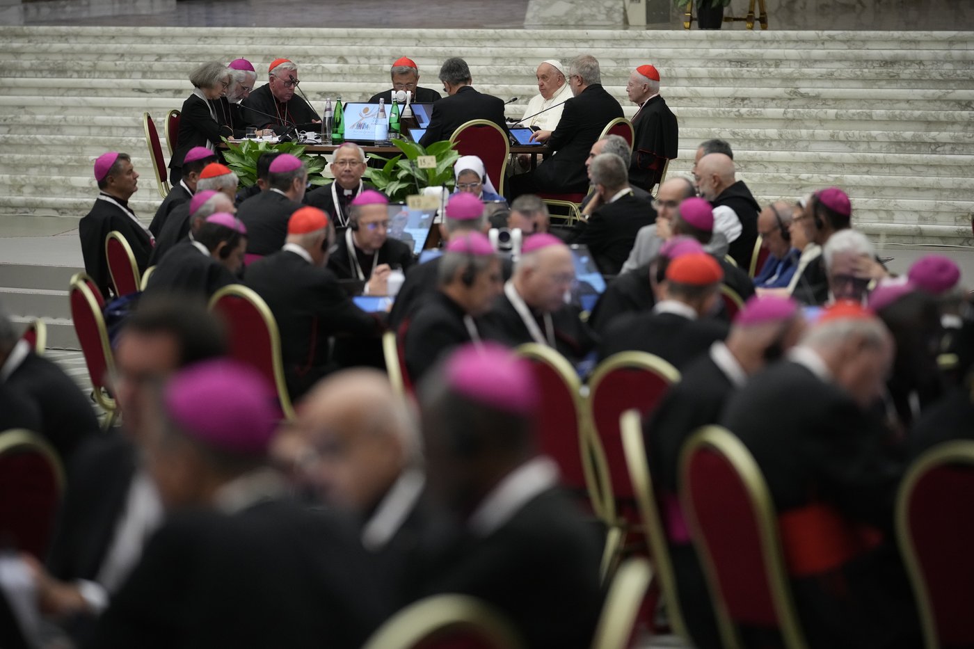 Catholic reform debate launched by Pope Francis leans away from ordained roles for women | iNFOnews.ca
