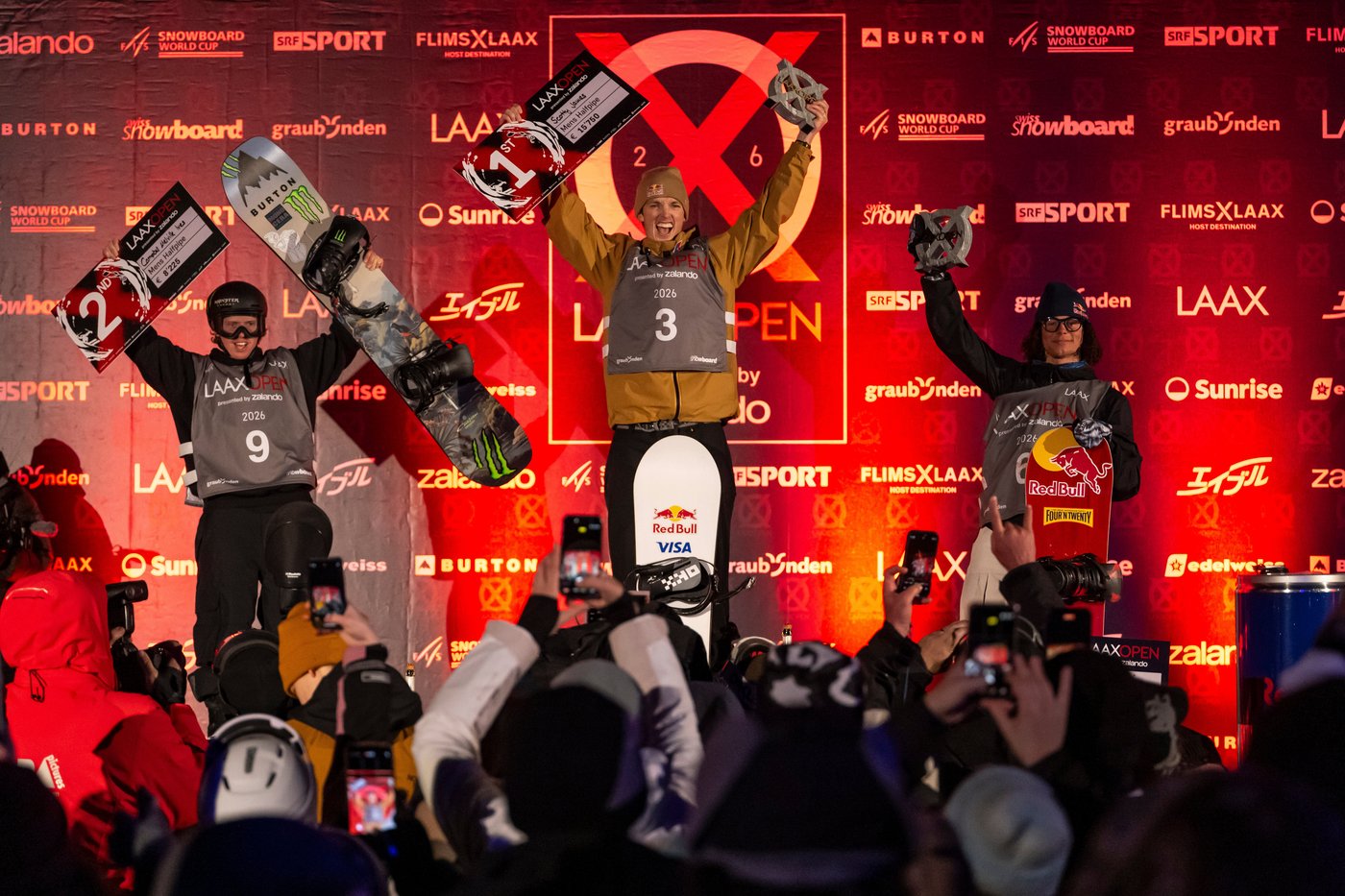 James retains his Laax halfpipe title with eye on gold at Winter Olympics | iNFOnews.ca
