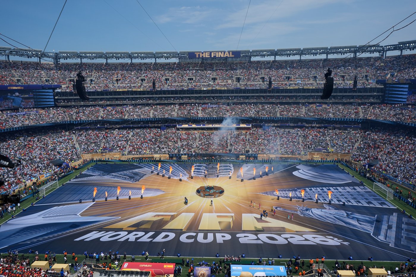 Performers take to the stage at the World Cup final, in photos | iNFOnews.ca