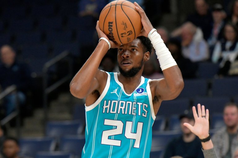 Hornets secure Brandon Miller with a 5-year, $209 million contract extension, AP source says | iNFOnews.ca
