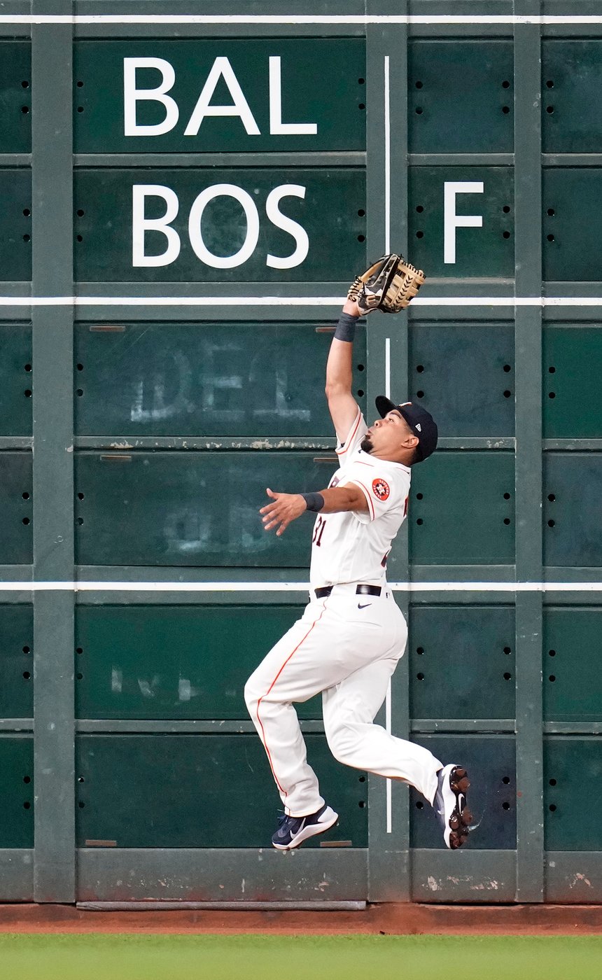 Astros place utilityman LaMonte Wade Jr. on 10-day IL with right hamstring strain | iNFOnews.ca