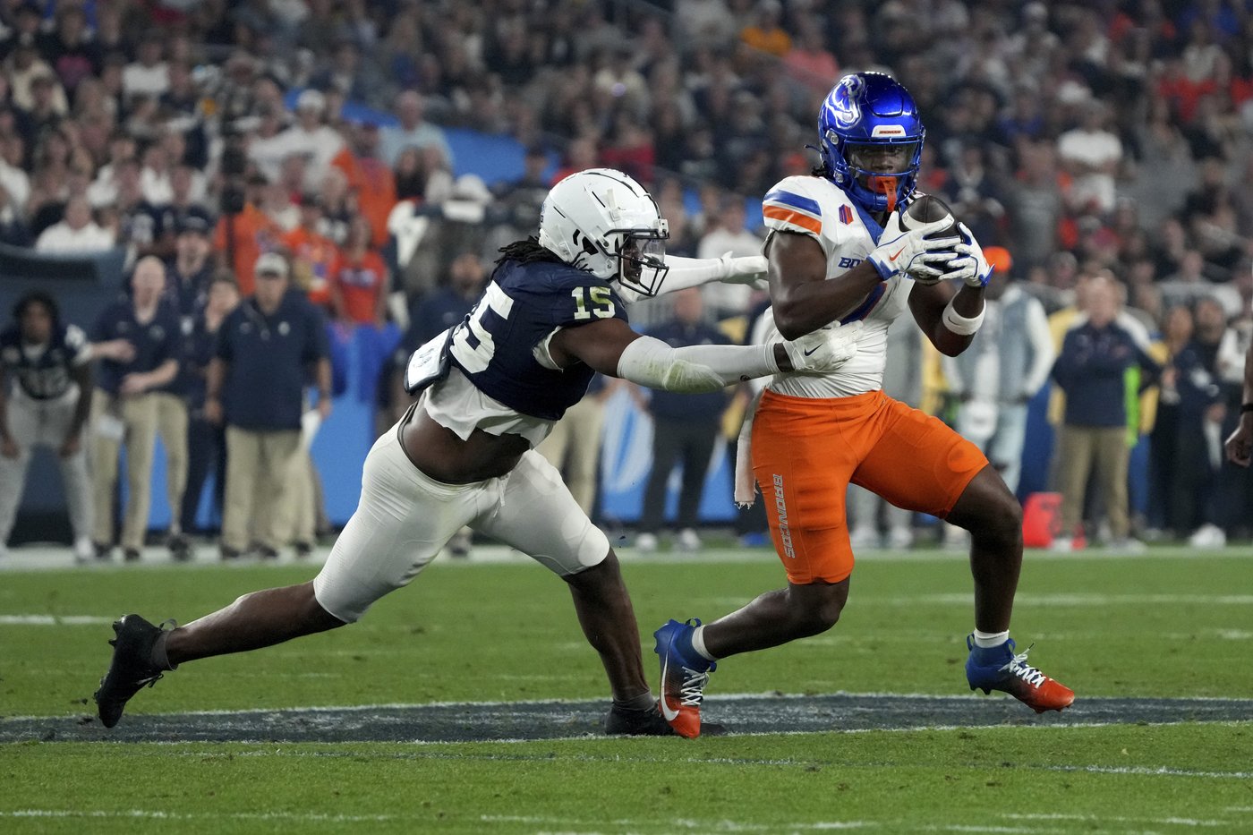 No. 5 Penn State bottles up Jeanty, beats No. 8 Boise State 31-14 in Fiesta Bowl | iNFOnews.ca No. 5 Penn State bottles up Jeanty, beats No. 8 Boise State 31-14 in Fiesta Bowl | iNFOnews.ca