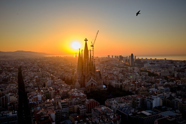 Photos of Barcelona’s Sagrada Familia as Gaudí basilica rises before Pope Leo XIV’s visit | iNFOnews.ca