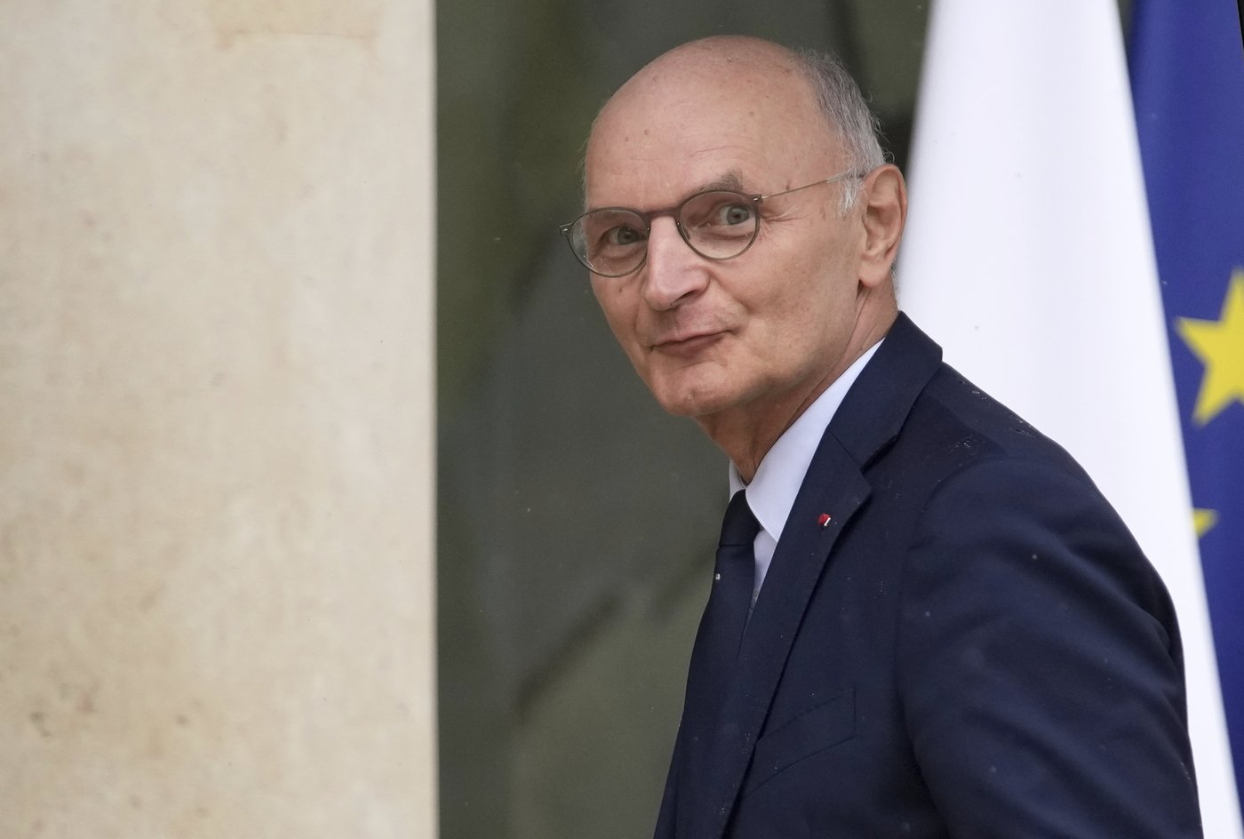 France's new government meets for the first time to discuss budget and migrant issues | iNFOnews.ca France's new government meets for the first time to discuss budget and migrant issues | iNFOnews.ca