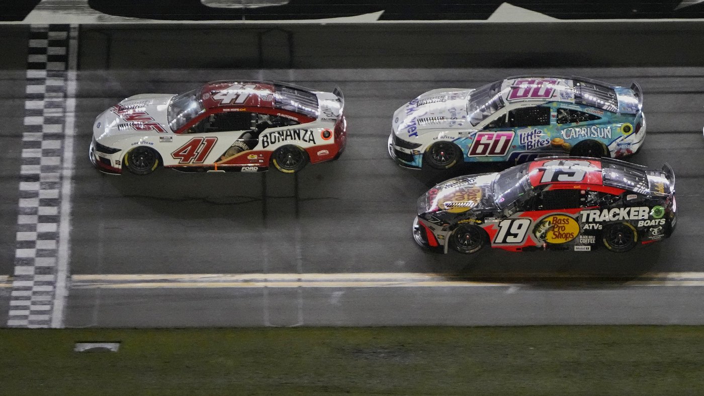 Chase Briscoe's playoff expectations increase with JGR as NASCAR postseason starts at Darlington | iNFOnews.ca