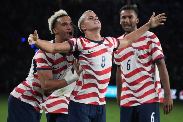 Cavan Sullivan -- just 17 years old -- becomes youngest USMNT player to score in 3-0 win vs. Mexico | iNFOnews.ca