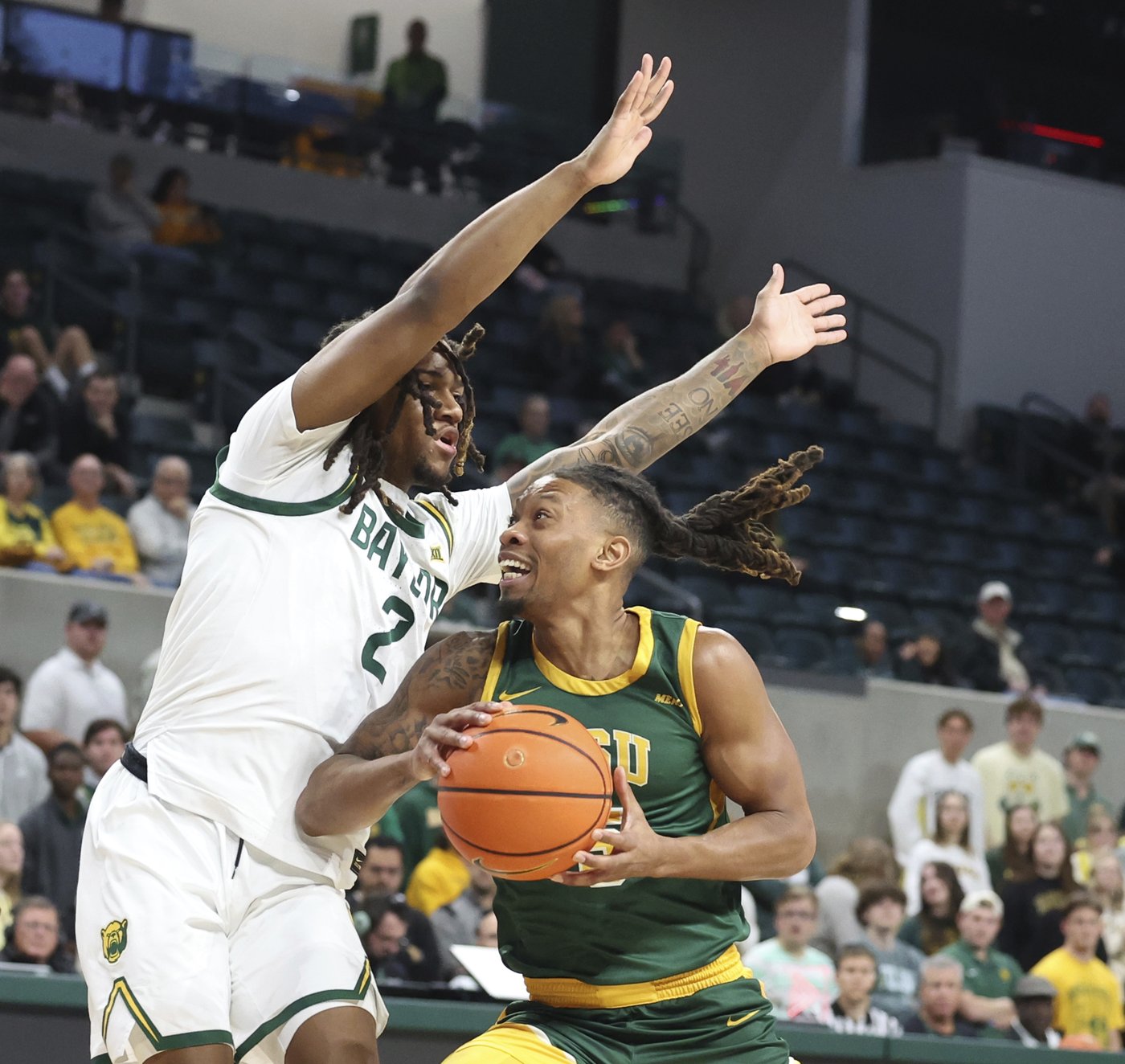 Robert Wright III sets a Baylor freshman record with 13 assists, the Bears beat Norfolk State 94-69 | iNFOnews.ca