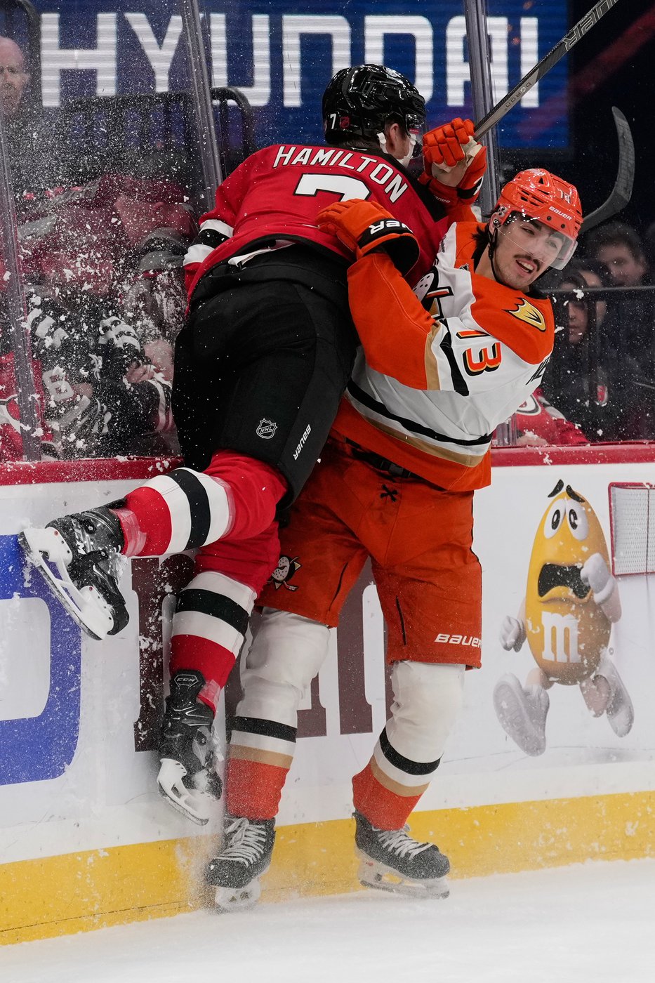 Gritsyuk and Hischier score in 1st period in the Devils' 4-1 victory over the Ducks | iNFOnews.ca
