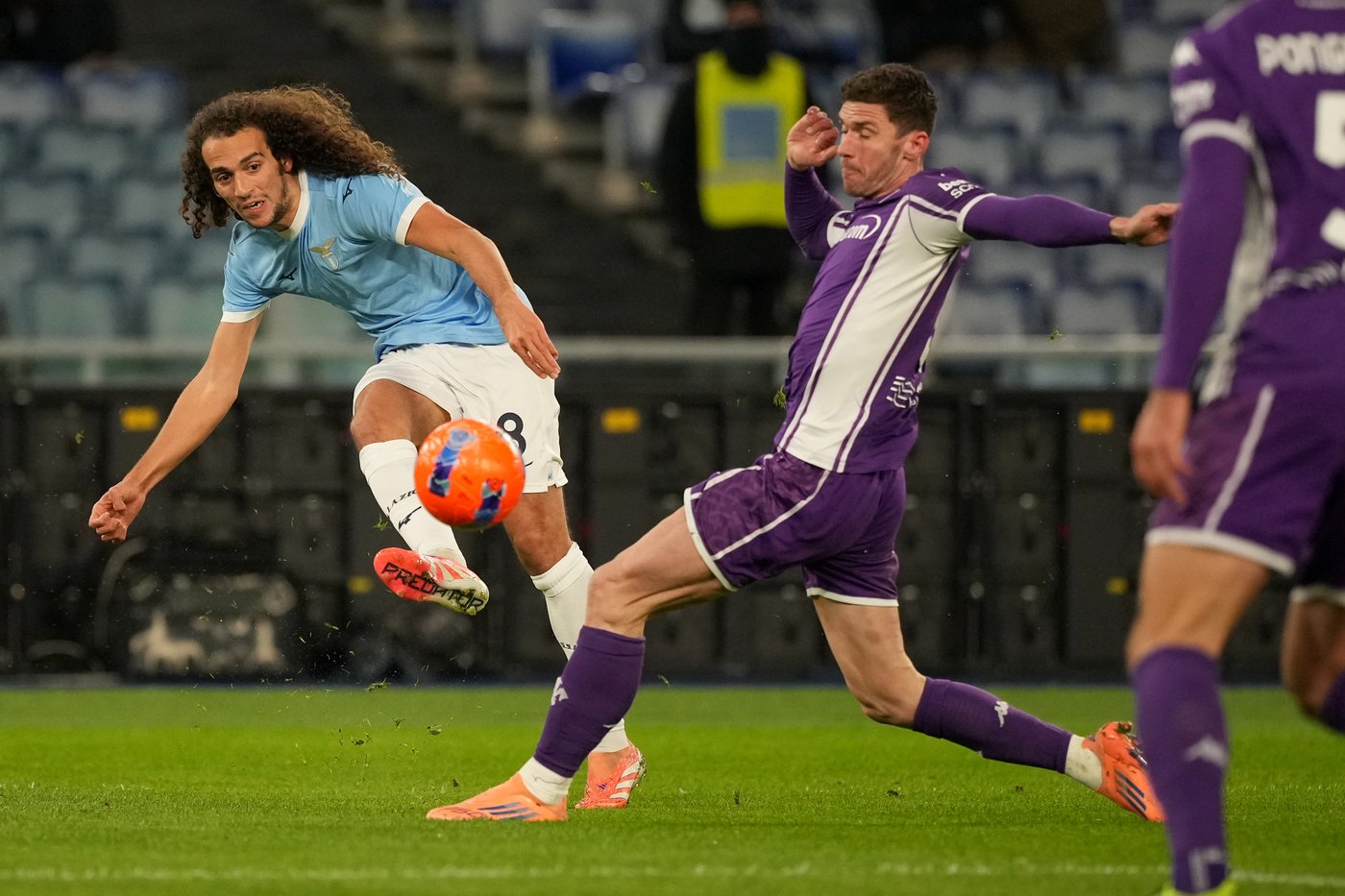 France midfielder Guendouzi moves to title-chasing Fenerbahce from Lazio | iNFOnews.ca France midfielder Guendouzi moves to title-chasing Fenerbahce from Lazio | iNFOnews.ca