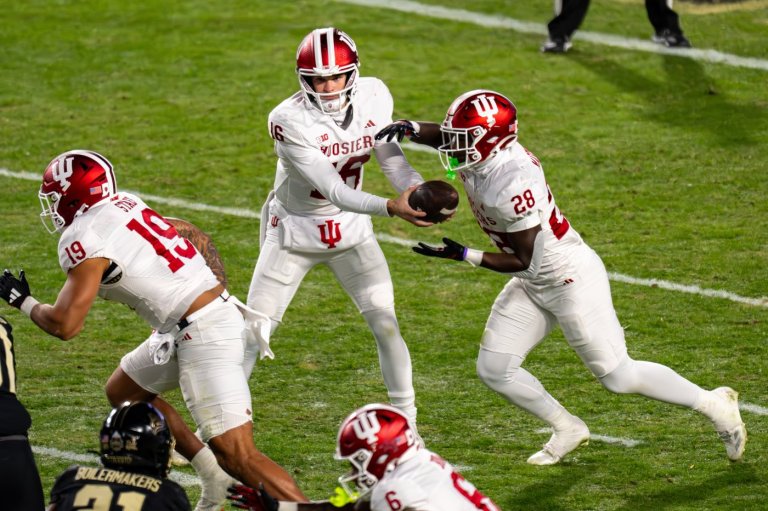 Defending champion Indiana expects RB Khobie Martin to be out until midseason | iNFOnews.ca
