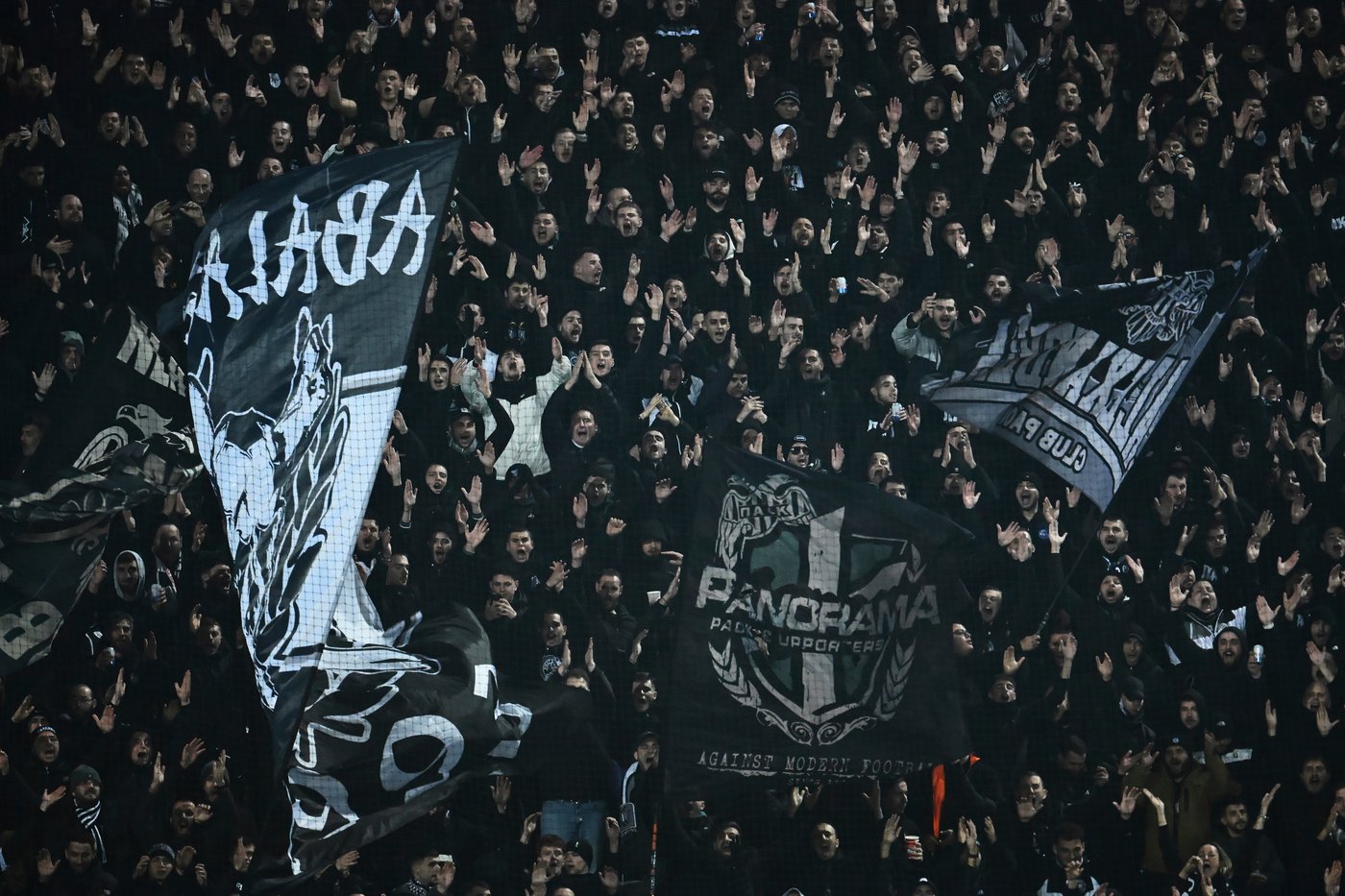 7 fans of Greek soccer team PAOK killed in vehicle crash in Romania while en route to game in France | iNFOnews.ca 7 fans of Greek soccer team PAOK killed in vehicle crash in Romania while en route to game in France | iNFOnews.ca