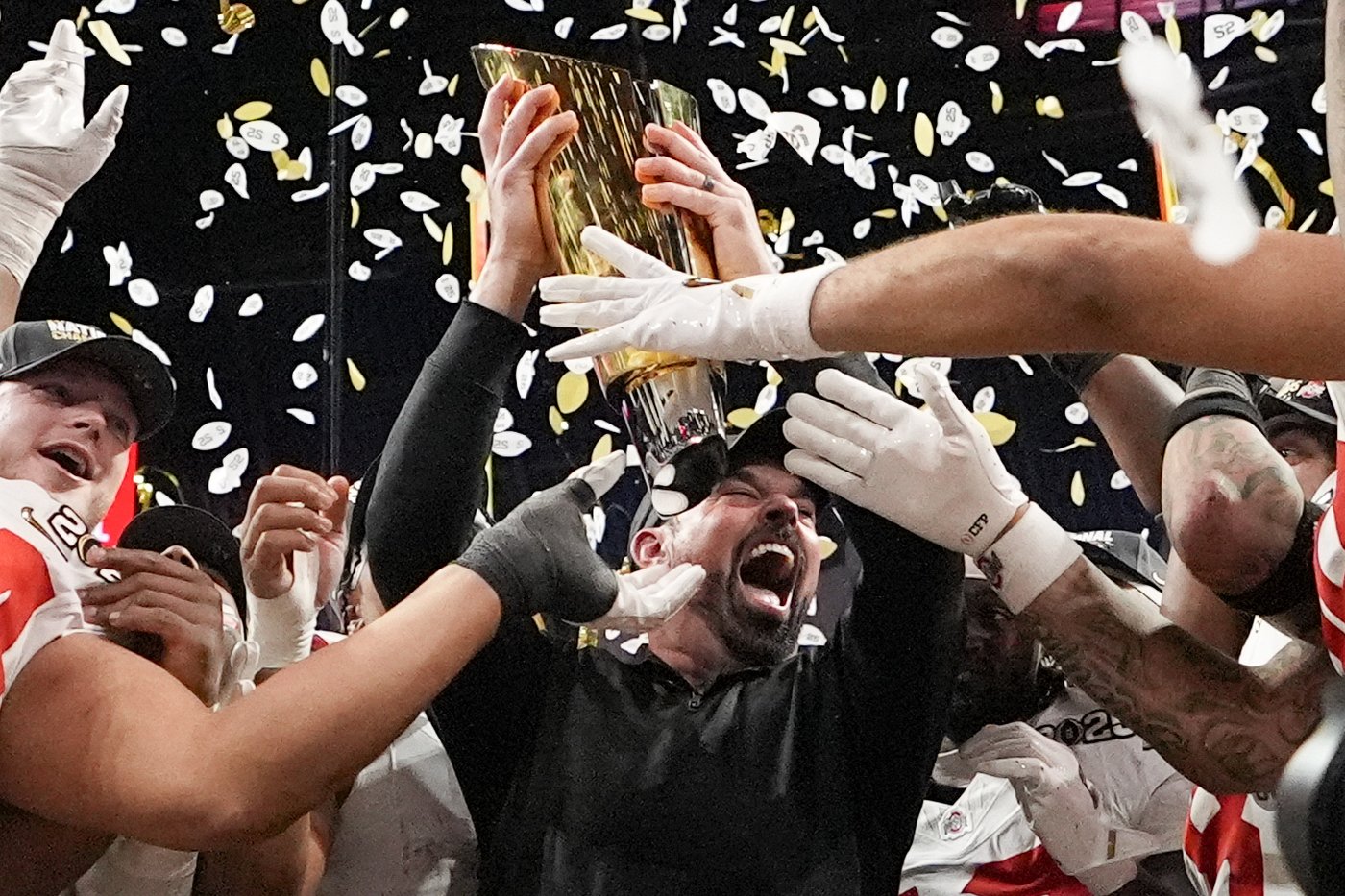 Ohio State wins 1st national title since 2014, outlasting Notre Dame 34-23 in CFP championship game | iNFOnews.ca
