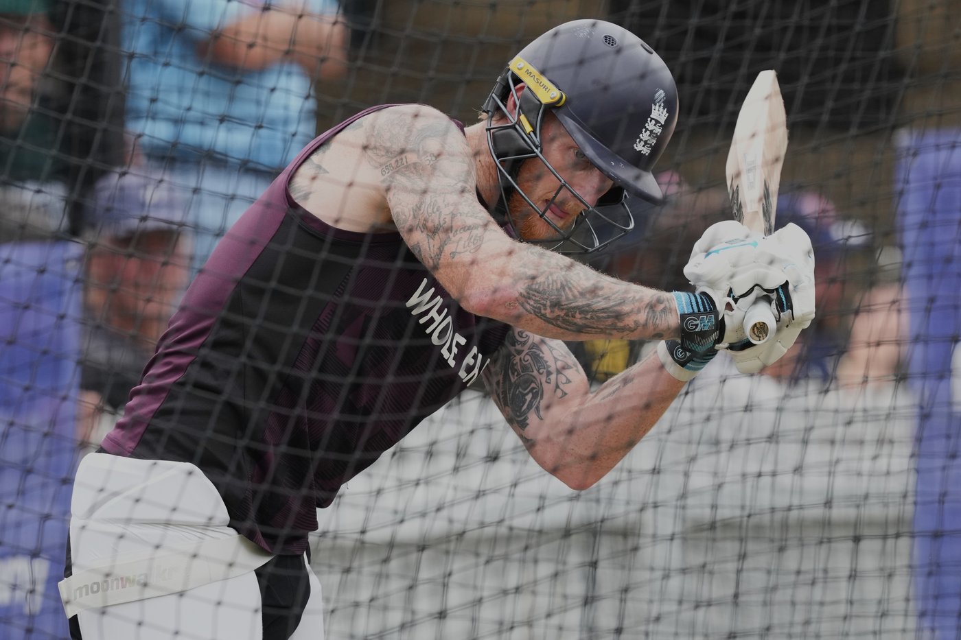 Rifle-toting police will patrol the 5th Ashes cricket test in Sydney following Bondi shootings | iNFOnews.ca Rifle-toting police will patrol the 5th Ashes cricket test in Sydney following Bondi shootings | iNFOnews.ca