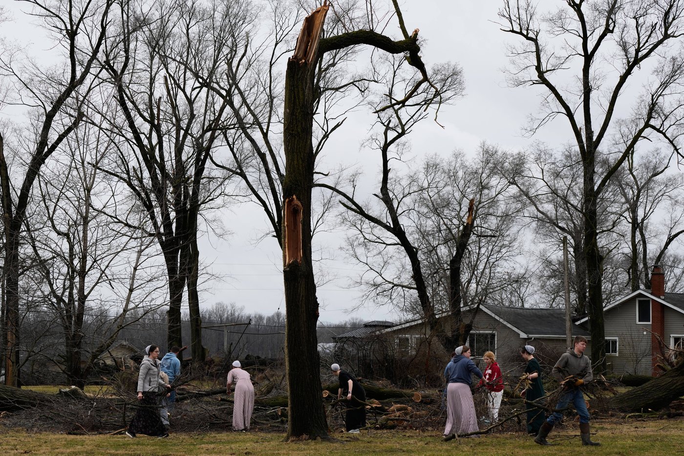 Photos show damage left by powerful storms as volunteers help communities clean up | iNFOnews.ca