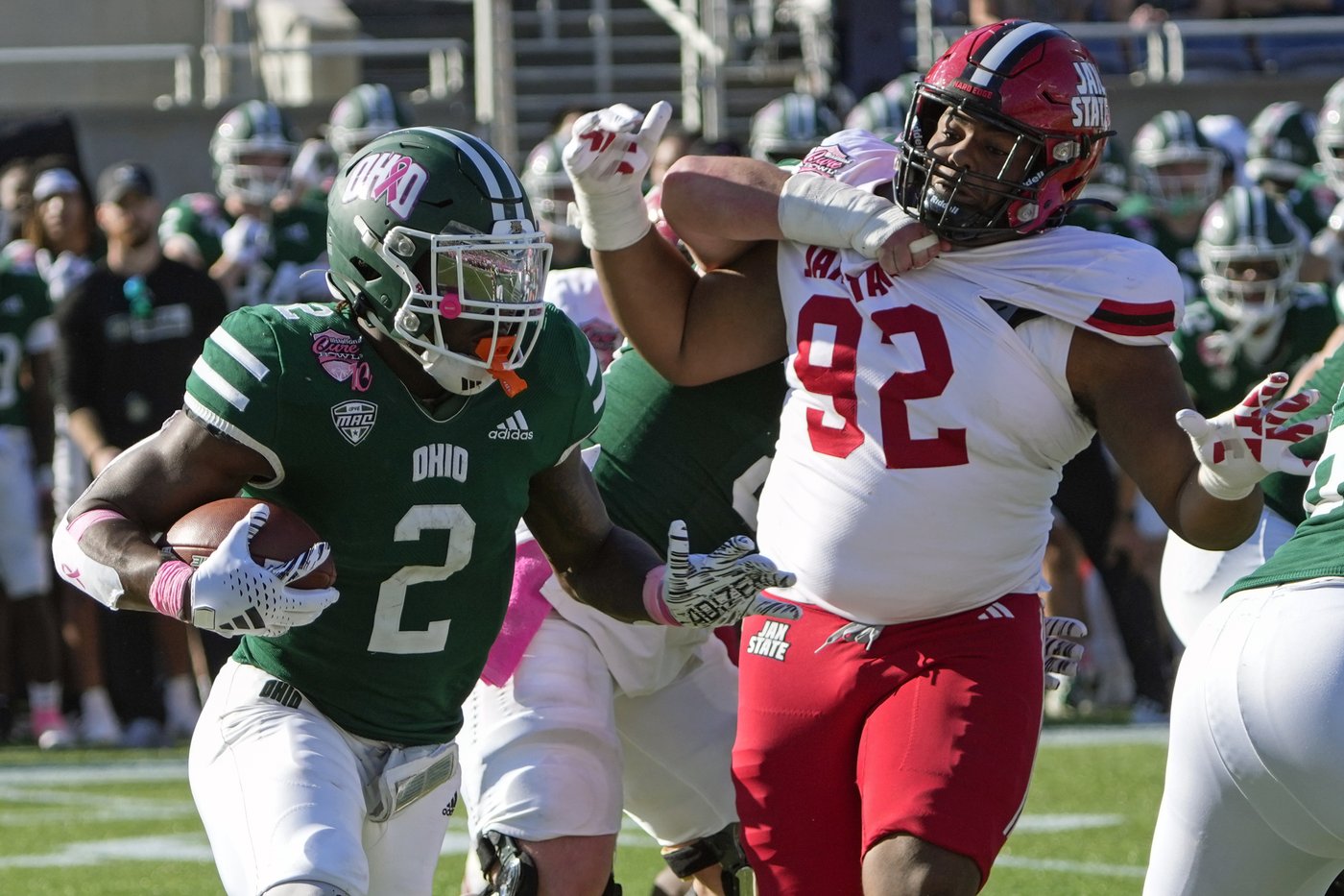 Navarro has big first half, Ohio holds off Jacksonville State 30-27 in Cure Bowl | iNFOnews.ca