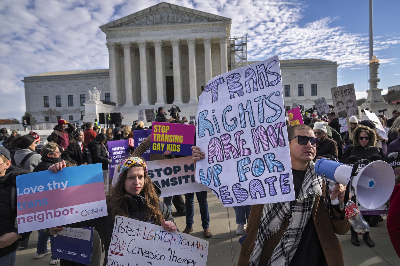 Supreme Court seems likely to uphold Tennessee's ban on medical treatments for transgender minors | iNFOnews.ca