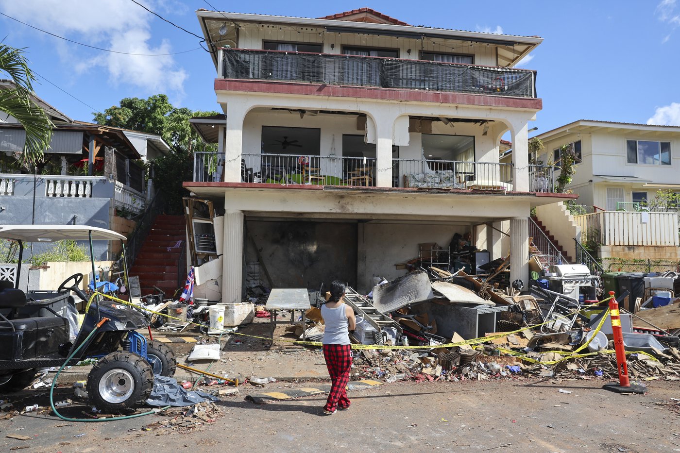 Hawaii fireworks blast victims have injuries comparable to those seen on a battlefield, doctor says | iNFOnews.ca Hawaii fireworks blast victims have injuries comparable to those seen on a battlefield, doctor says | iNFOnews.ca
