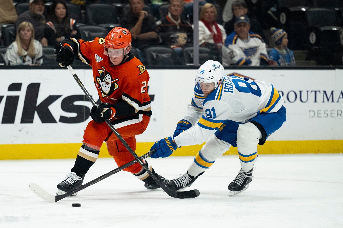Joel Hofer makes 22 saves for 5th shutout of the season, Blues beat Ducks 4-0 | iNFOnews.ca