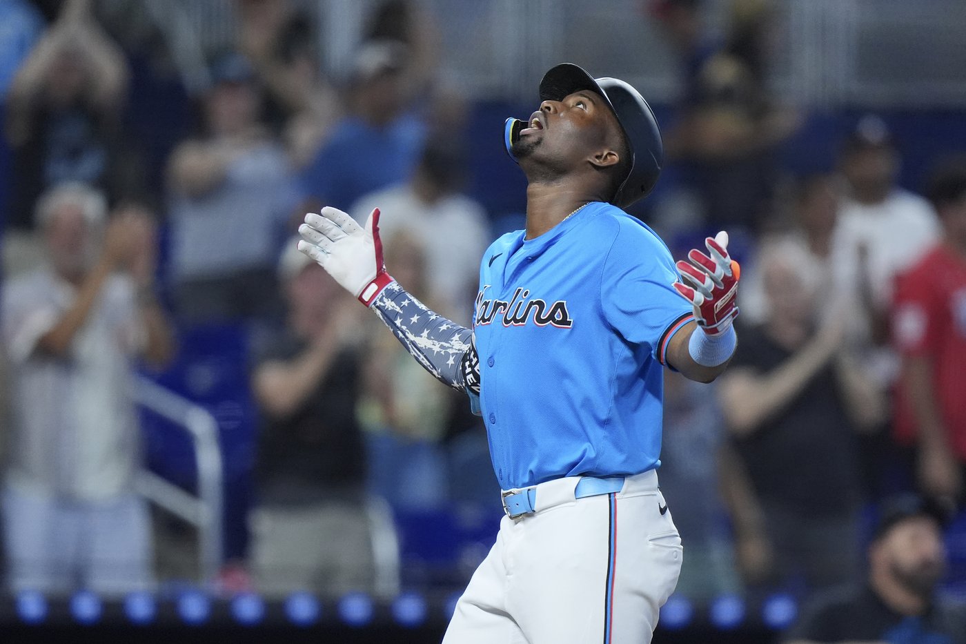 Albies, Urshela homer as Braves edge Marlins 5-4 | iNFOnews.ca Albies, Urshela homer as Braves edge Marlins 5-4 | iNFOnews.ca