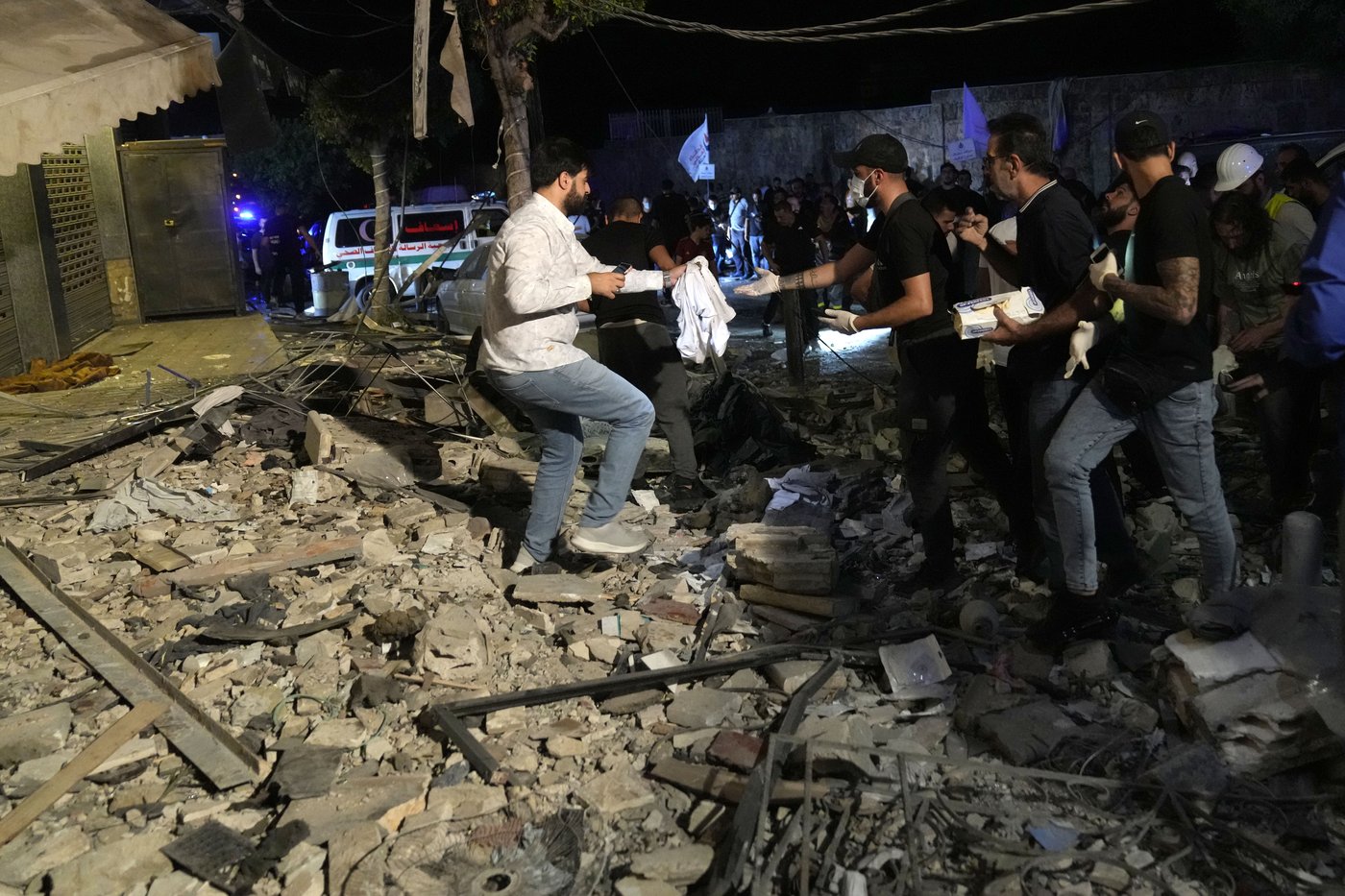 Middle East latest: Israeli strike in Beirut kills 9 as troops battle Hezbollah in southern Lebanon | iNFOnews.ca