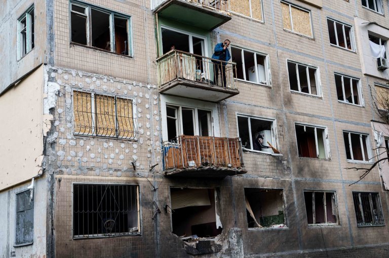 Senior NATO commander warns Putin is becoming more cavalier and open to risk as Ukraine war drags on | iNFOnews.ca