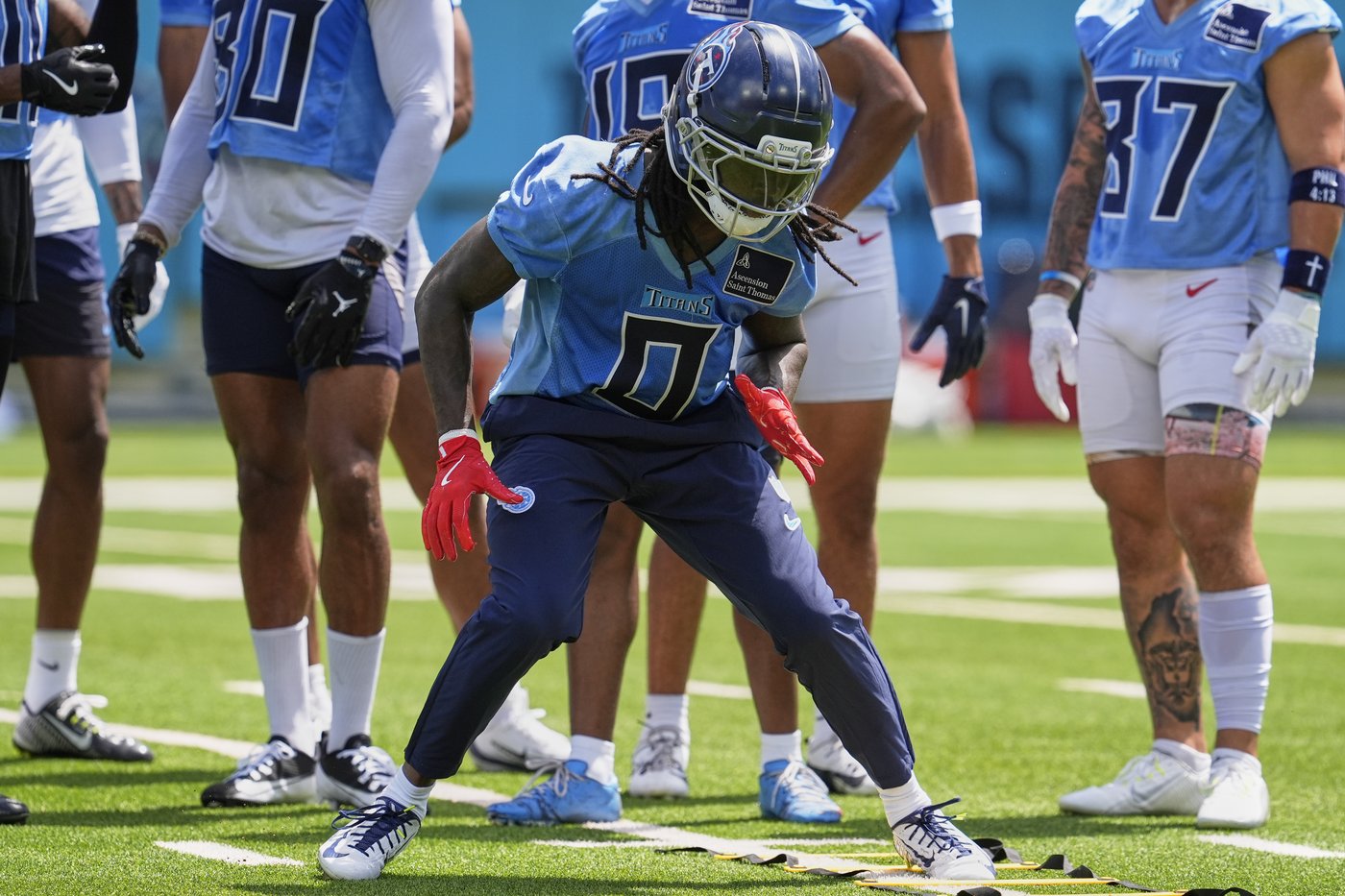 Rookie QB Cam Ward gives tantalizing preview in practice of what he brings to the Titans | iNFOnews.ca Rookie QB Cam Ward gives tantalizing preview in practice of what he brings to the Titans | iNFOnews.ca