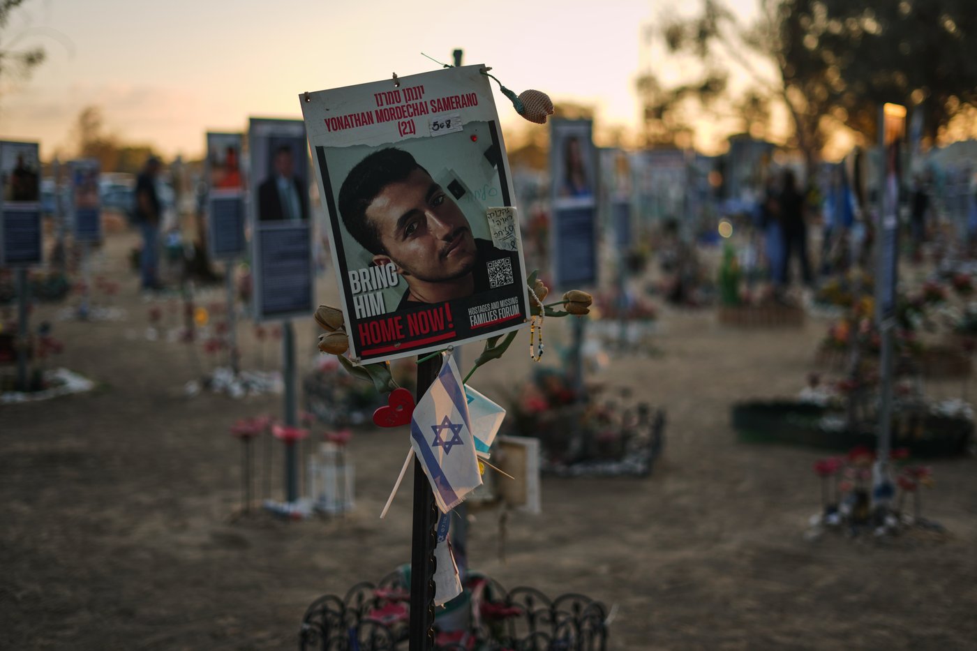Israelis honor victims 2 years after Hamas attack as talks resume, in photos | iNFOnews.ca