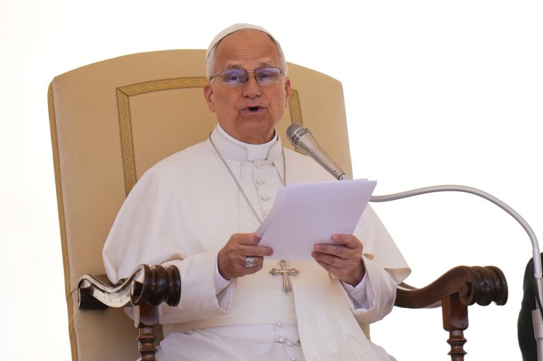 Pope Leo XIV encourages wealthy US Catholics to keep donating | iNFOnews.ca