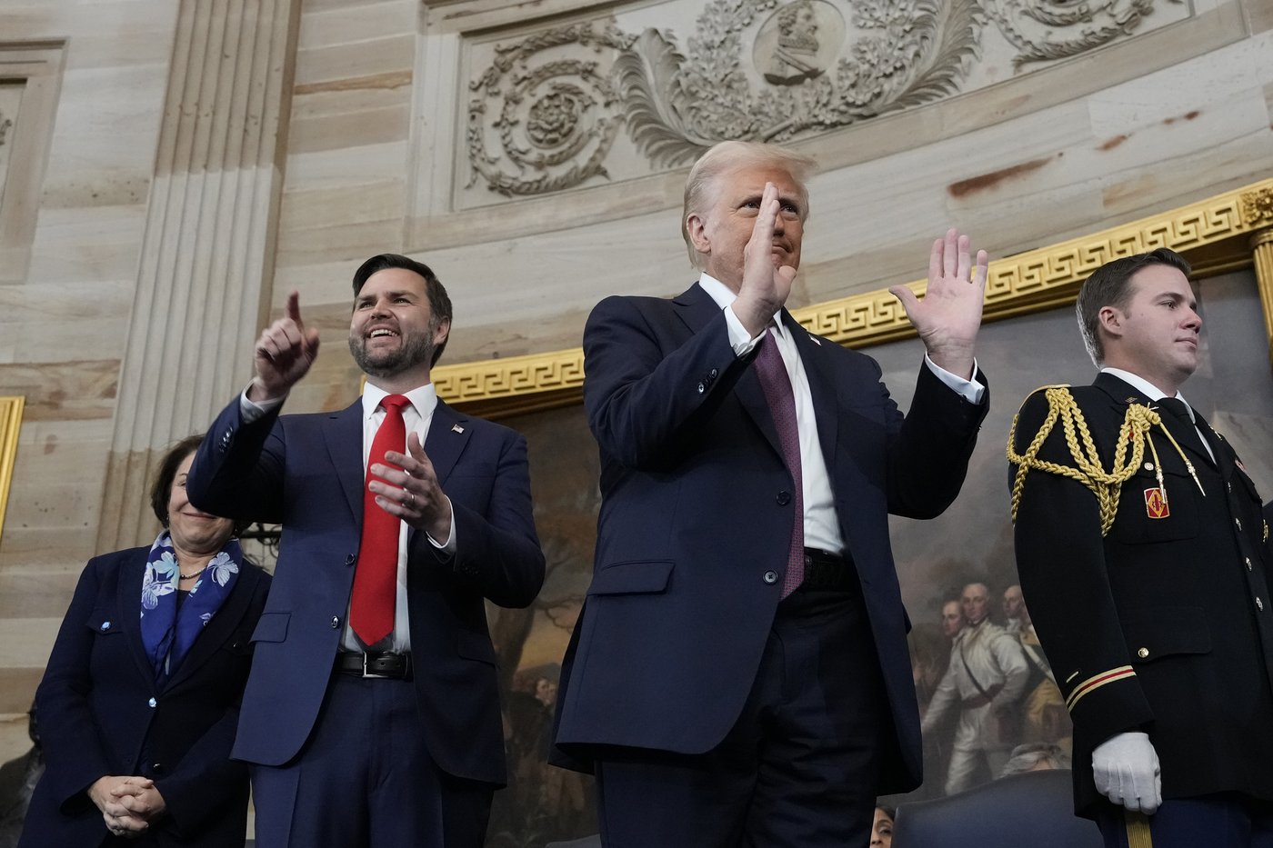 PHOTO COLLECTION: Trump Inauguration Swearing In | iNFOnews.ca