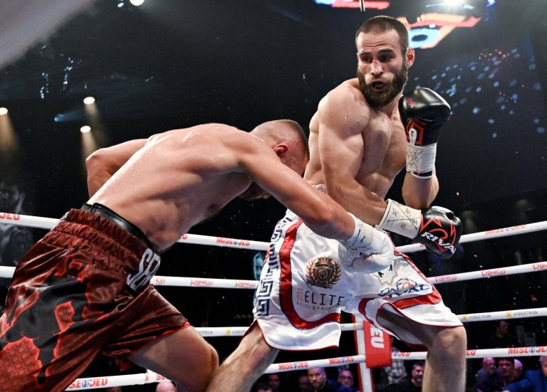 Biyarslanov's title fight in jeopardy as Delgado fails to arrive in Riyadh | iNFOnews.ca