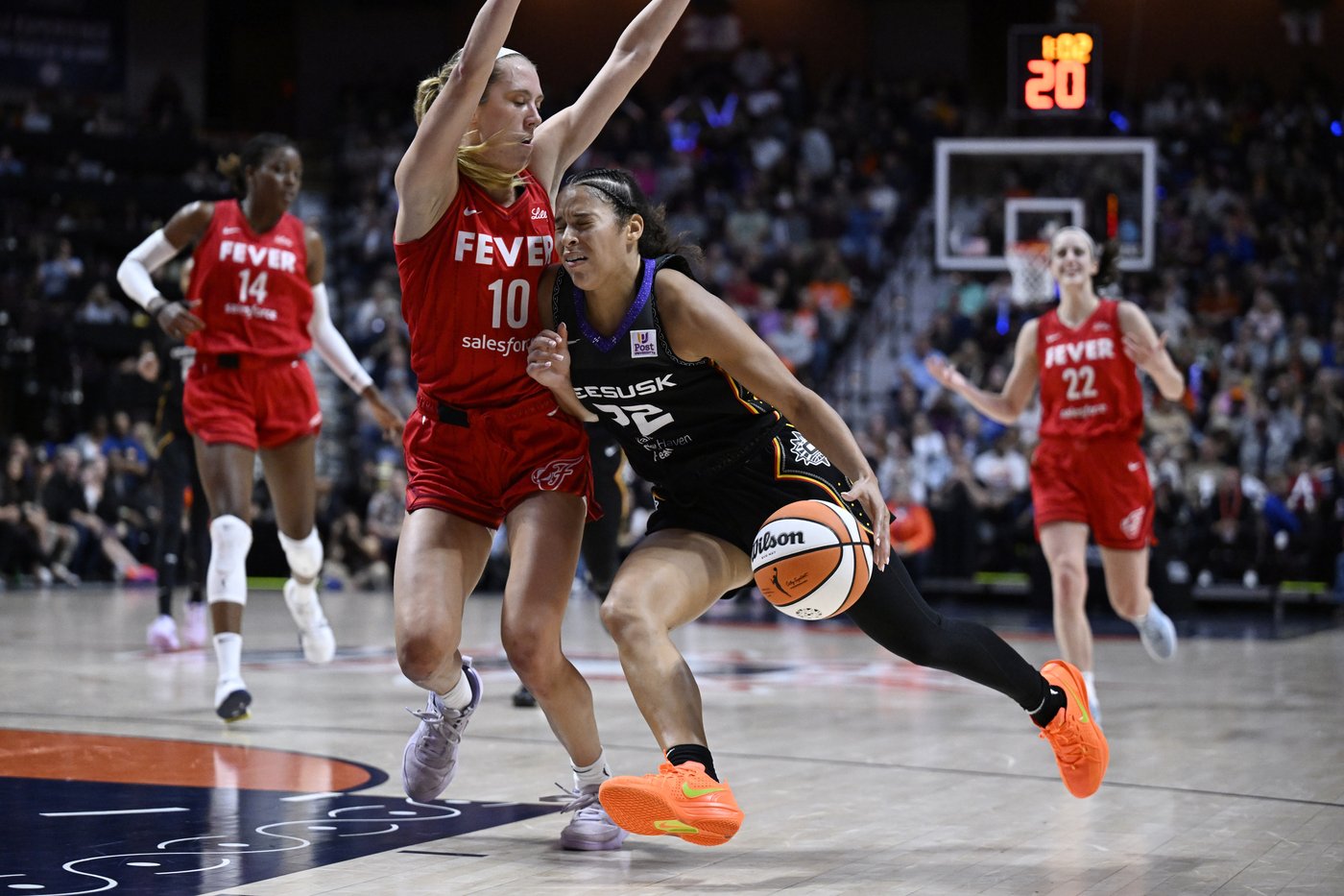 Indiana Fever hire Amber Cox as chief operating officer and general manager | iNFOnews.ca Indiana Fever hire Amber Cox as chief operating officer and general manager | iNFOnews.ca