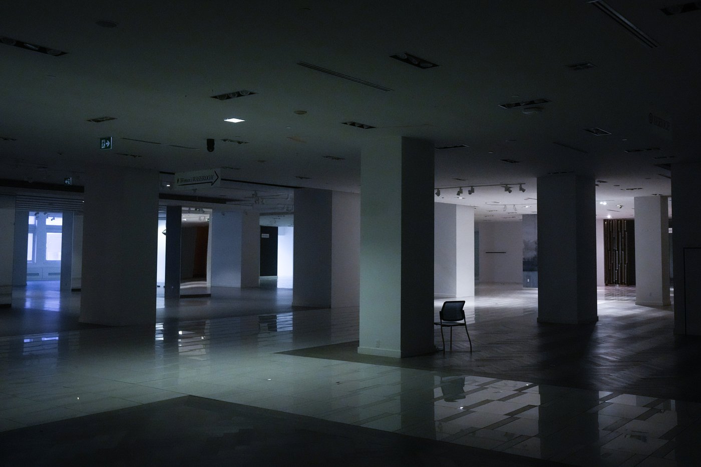 A year after HBC's collapse, some reimagined spaces — and a lot of vacant stores | iNFOnews.ca